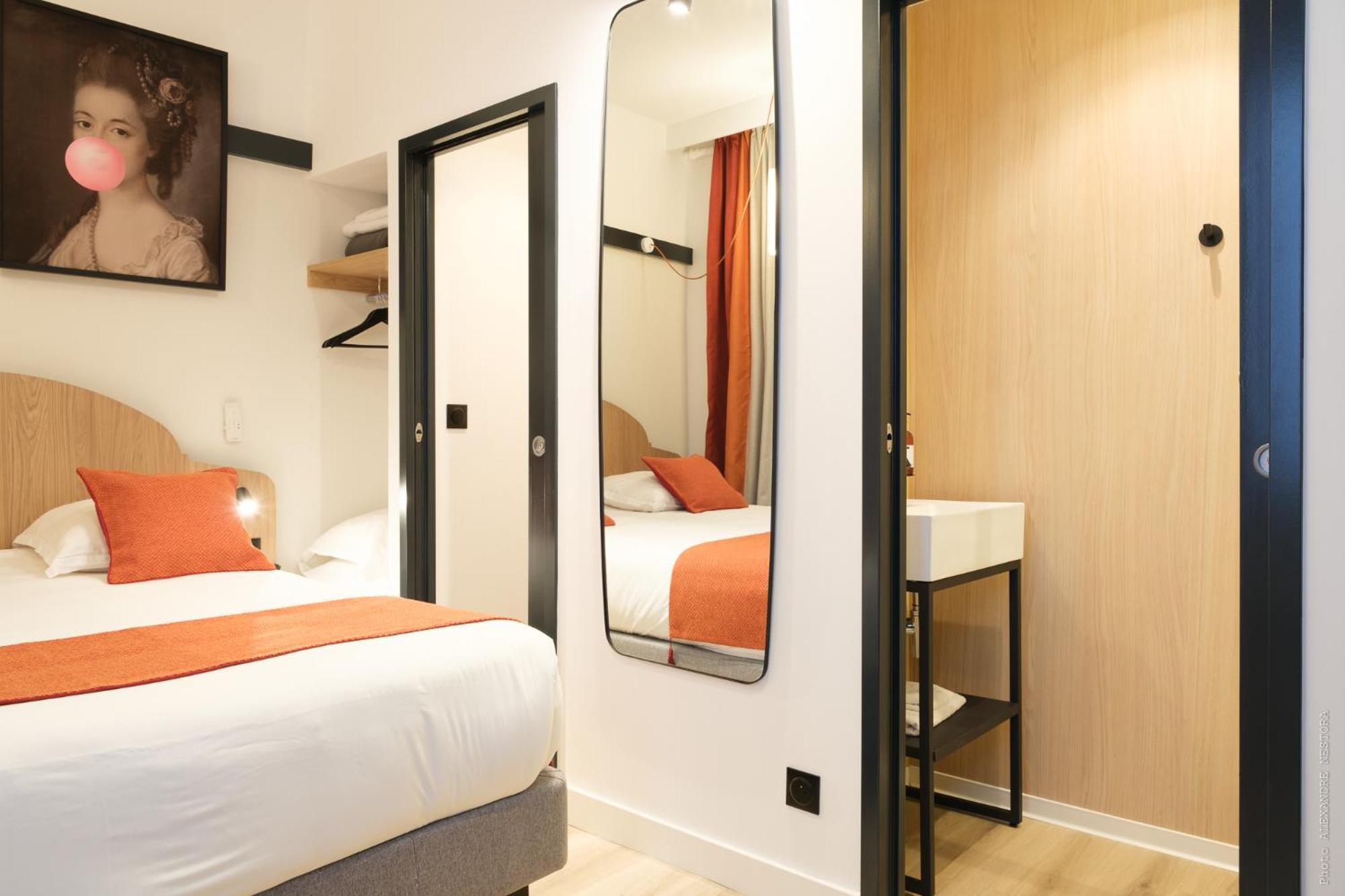 ורסאי A L'Hotel Des Roys מראה חיצוני תמונה